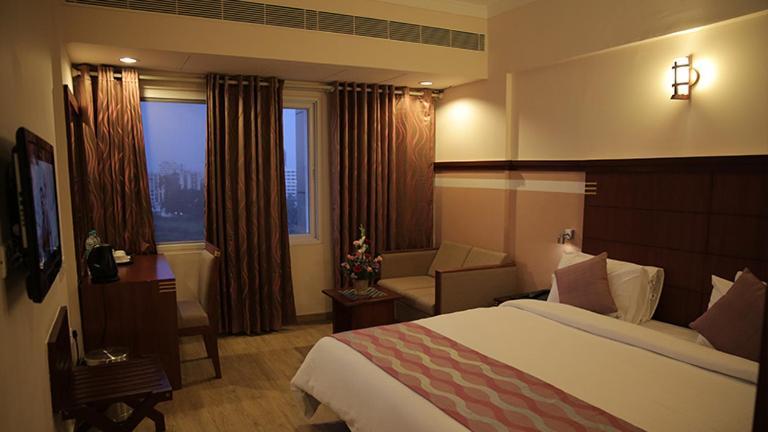 Rain Drops Hotel Chennai Exterior photo