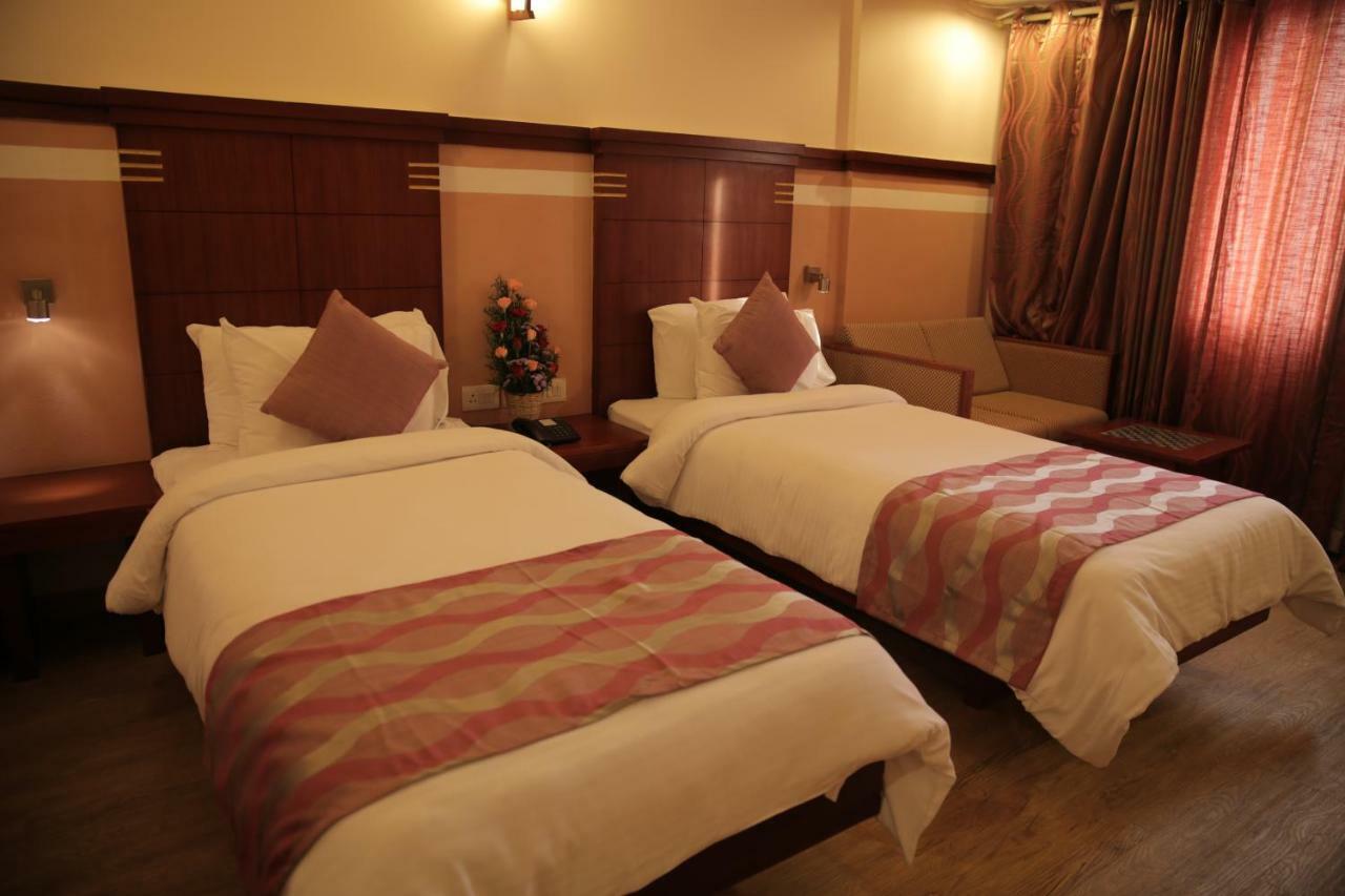 Rain Drops Hotel Chennai Room photo